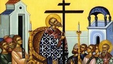 На Въздвижение Евангелието напомня за носенето на житейския кръст