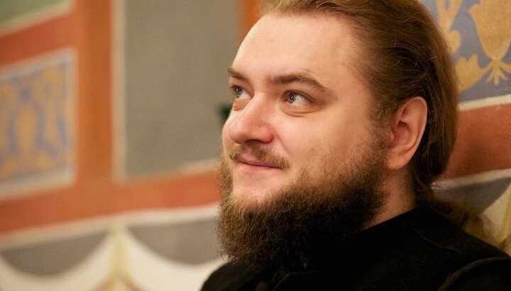 Как да разпознаваме злонамерените хора, преструващи се на благочестиви?