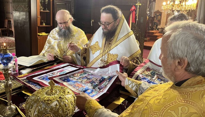 Митрополит Пахомий освети новите антиминси за Видинска епархия