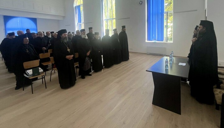 Митрополит Пахомий оглави първата си свещеническа конференция във Видин