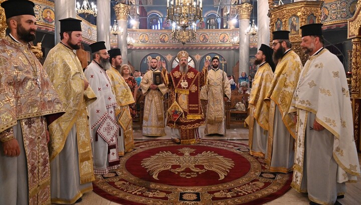 Архиерейска литургия в чест на българските светии в „Св. Марина“