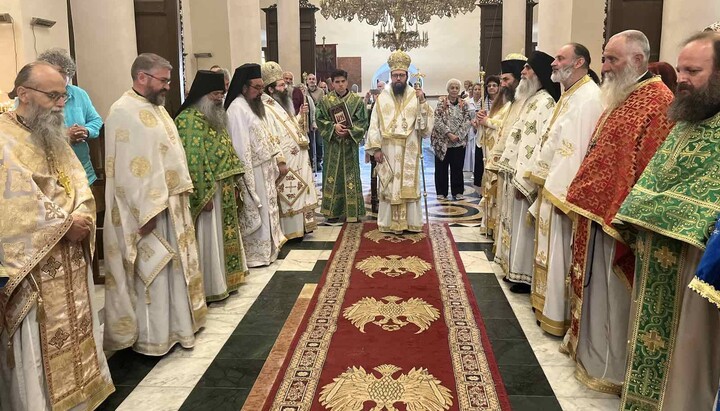 Видинският митрополит Пахомий отслужи литургия в Лопушанския манастир