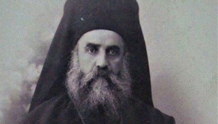 Св. Нектарий Егински: Майчината любов събужда вярата в сърцето на детето
