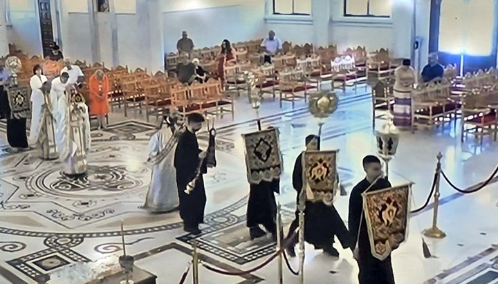 Божествена литургия, катедрален храм на св. ап. Варнава, Никозия, 13.07.2025 г. Снмика: СПЖ