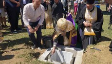 Положиха основен камък за храм „Св. Седмочисленици“ в Кирково