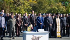 Отслужиха благодарствен молебен за 75 години авиобаза „Безмер“