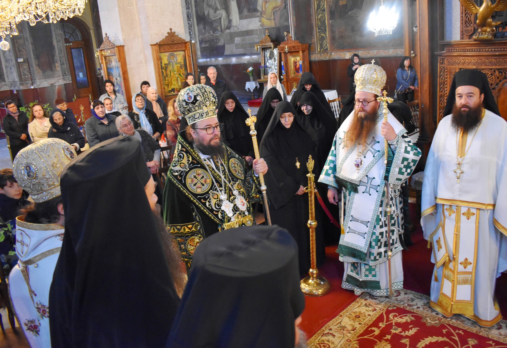 Видинският владика Пахомий отбеляза своя имен ден - снимка 1