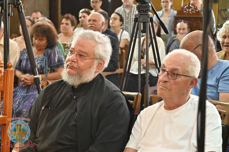 Третият ден на „Достойно есть“ с вдъхновяващи дебюти и аплодисменти - снимка 1