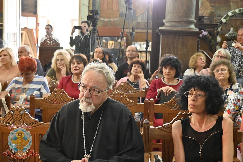 Третият ден на „Достойно есть“ с вдъхновяващи дебюти и аплодисменти - снимка 6