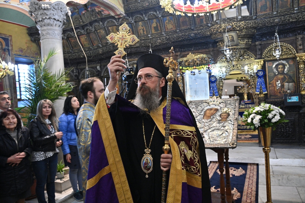 Малко повечерие с Богородичен канон и акатист – ІII статия в Асеновград - снимка 3