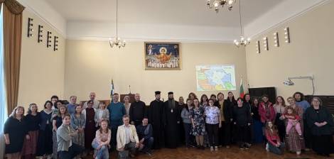 Софийската митрополия събра учители по вероучение от епархията - снимка 6